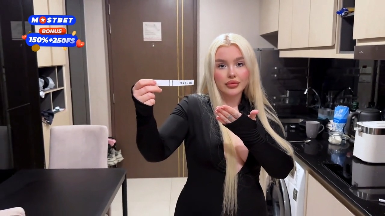 Téléchargement gratuit Vous êtes entré en moi et je suis tombée enceinte ! Appelez votre femme et parlez-lui de votre liaison