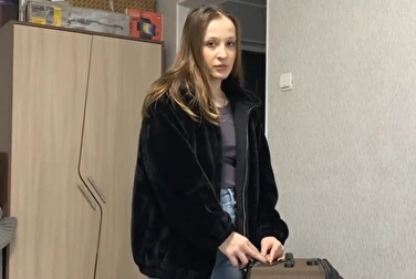 Baisez-moi et jouissez dans ma bouche, qu'y a-t-il d'autre à faire avec un inconnu toute la nuit ?