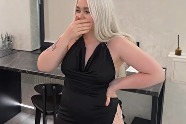 Je ne savais pas qu'on ne pouvait pas venir dans la maman des autres. 🫣 Désolé, je dois y aller